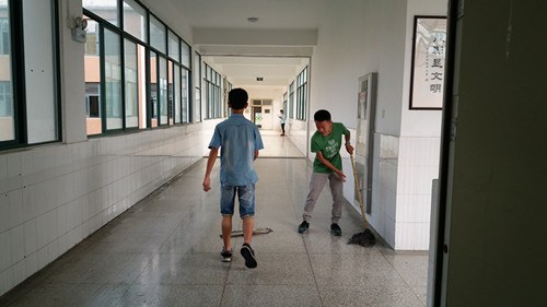 20170604_092513_副本.jpg 20170604_092513_副本.jpg