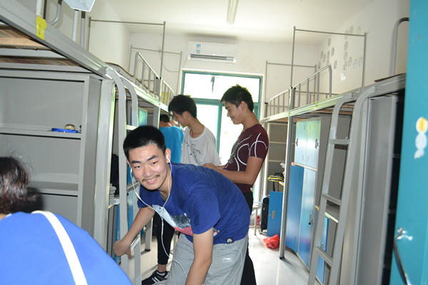 2_副本.jpg 2_副本.jpg