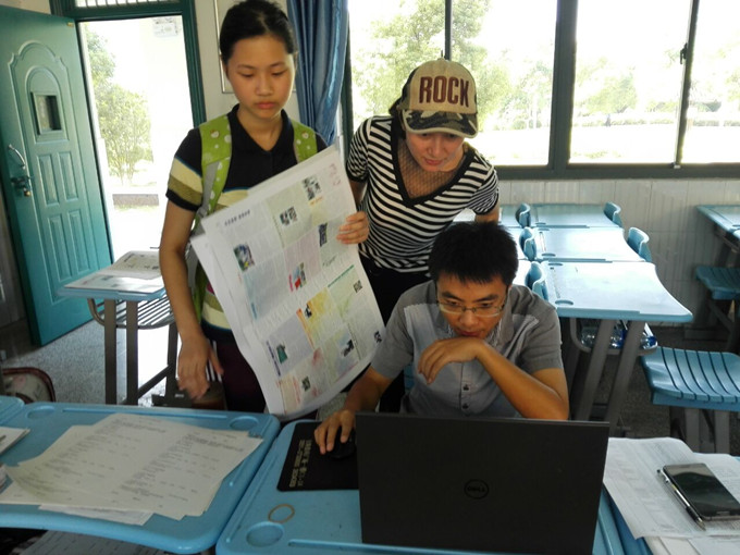 2班2_副本.jpg 2班2_副本.jpg