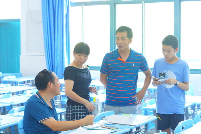 24班1_副本.jpg 24班1_副本.jpg