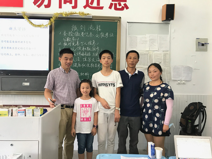 24班3_副本.jpg 24班3_副本.jpg