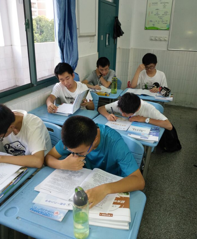 17——2_副本.jpg 17——2_副本.jpg