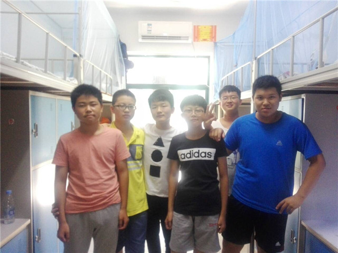 E:\168宣传\23\12班 修图直接发\12班\QQ图片20170723162438.jpg E:\168宣传\23\12班 修图直接发\12班\QQ图片20170723162438.jpg