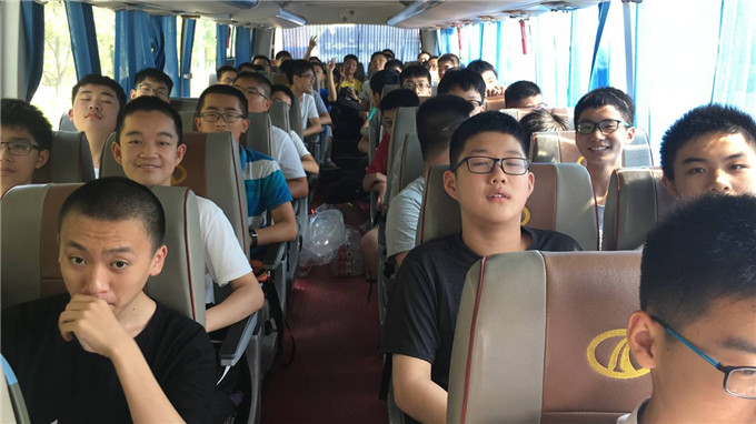 C:\Documents and Settings\Administrator\桌面\高一11班7月25日通讯稿\高一11班7月25日通讯稿\AABB4E65472F57D602B3CF0CF8F4F229.jpg C:\Documents and Settings\Administrator\桌面\高一11班7月25日通讯稿\高一11班7月25日通讯稿\AABB4E65472F57D602B3CF0CF8F4F229.jpg