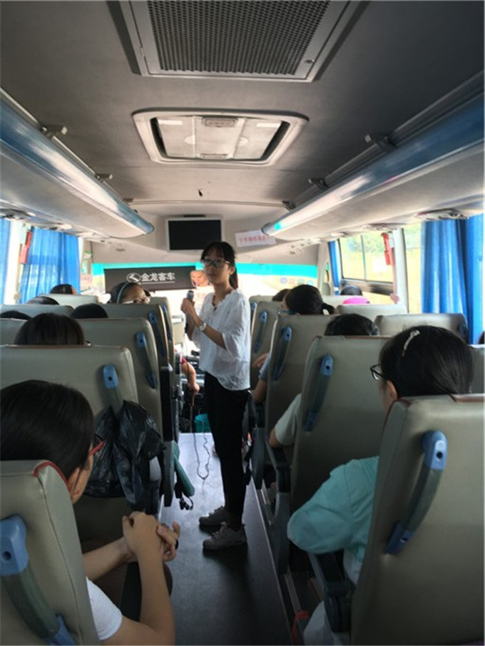 C:\Documents and Settings\Administrator\桌面\高一（10）班-参观科大先研院有感\高一（10）班-参观科大先研院有感\IMG_0831 2.JPG