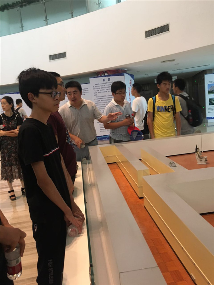 C:\Documents and Settings\Administrator\桌面\高一16班7月25日宣传稿\IMG_6176.JPG