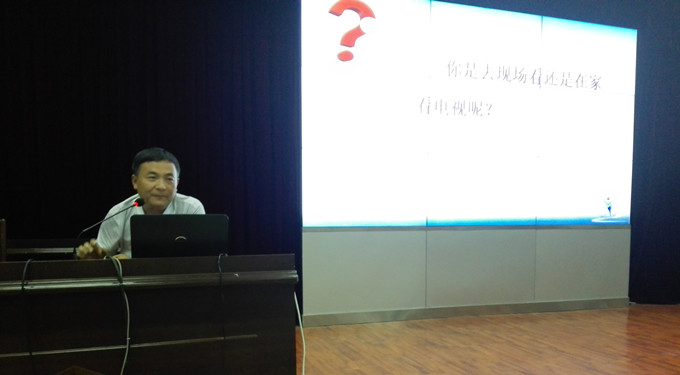 李源_副本.jpg 李源_副本.jpg