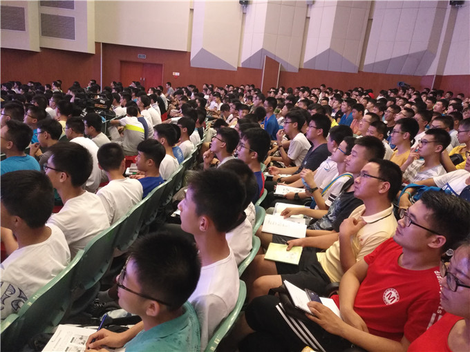 G:\13班26号报道第一波\IMG_20170723_190250.jpg G:\13班26号报道第一波\IMG_20170723_190250.jpg