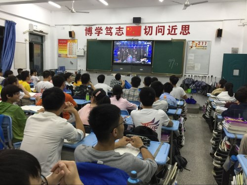 5班_副本.jpg 5班_副本.jpg