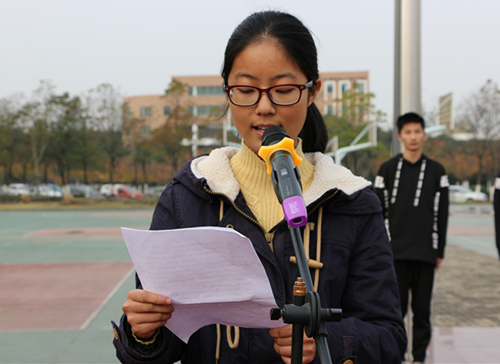 国旗下讲话IMG_4832.JPG