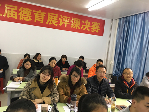 几位评委_副本.jpg