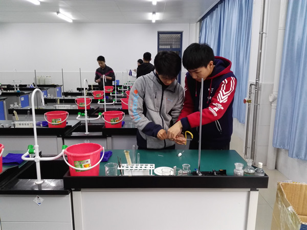 学雷锋照片IMG_20180314_160047_副本.jpg 学雷锋照片IMG_20180314_160047_副本.jpg