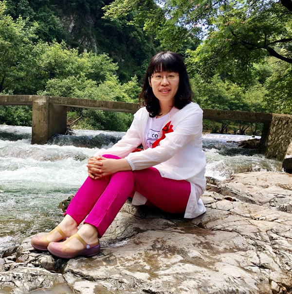 杨维维.jpg