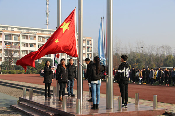旗手出旗1.JPG
