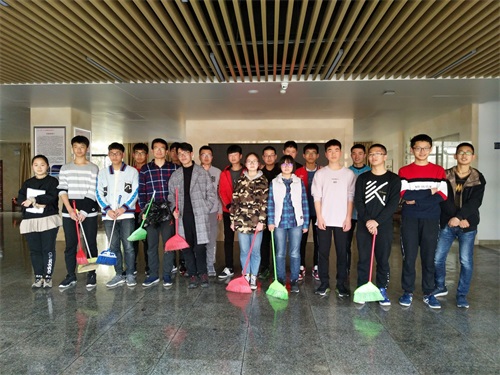 大合照.jpg 大合照.jpg