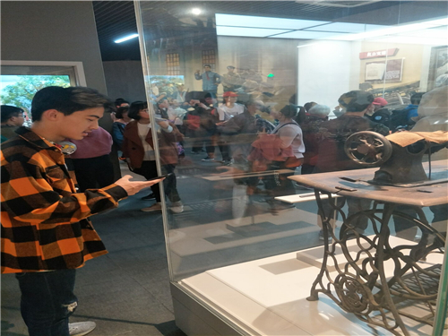 2D504D3038C9A604E26C44479EA4E157_副本.jpg 2D504D3038C9A604E26C44479EA4E157_副本.jpg