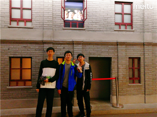 EE1736232498E07214BABBDB0B48EFB8_副本.jpg