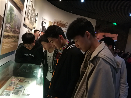 62C5DF45E7323370146ECEDDEB7D1196_副本.jpg