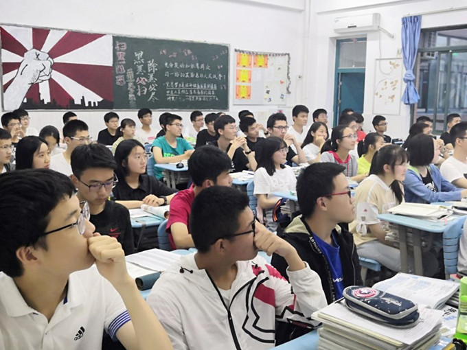 QQ图片20190602173931_副本.jpg QQ图片20190602173931_副本.jpg