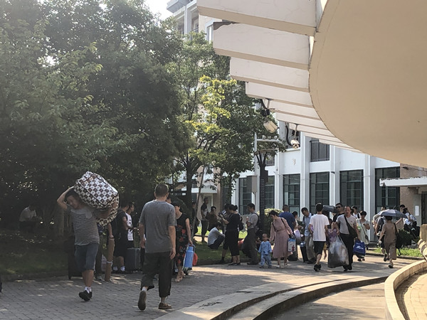 B0FDBB6C303FB39AC25A0534BA8CB45D_副本.jpg B0FDBB6C303FB39AC25A0534BA8CB45D_副本.jpg