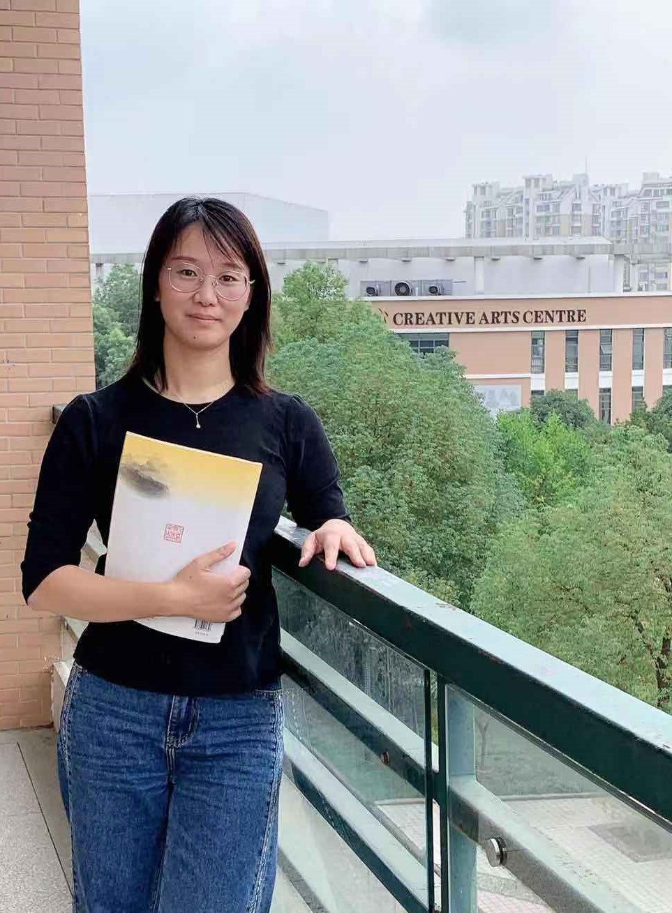 韦罕照片2.jpg 韦罕照片2.jpg