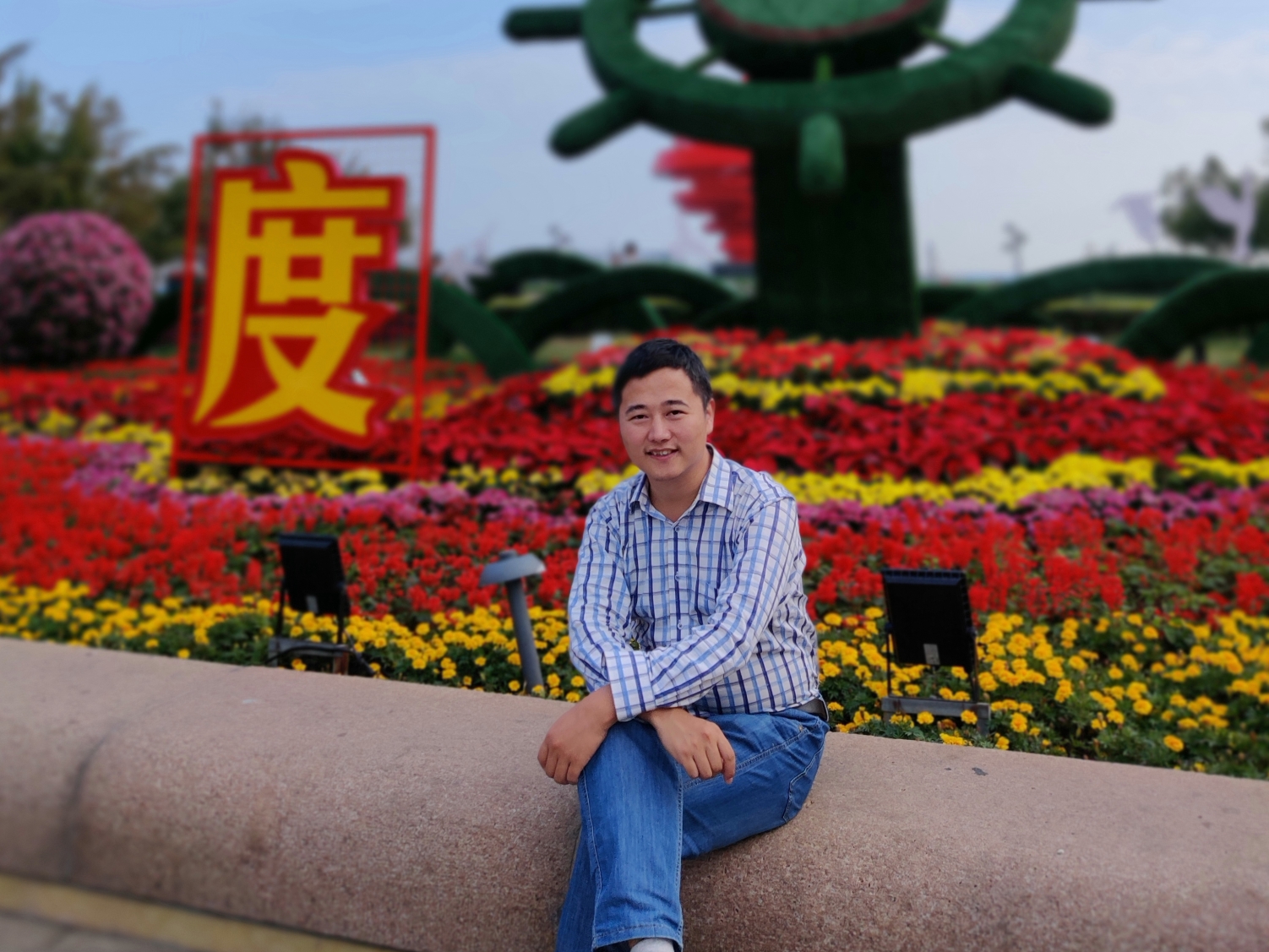 王茂群1_看图王.jpg 王茂群1_看图王.jpg