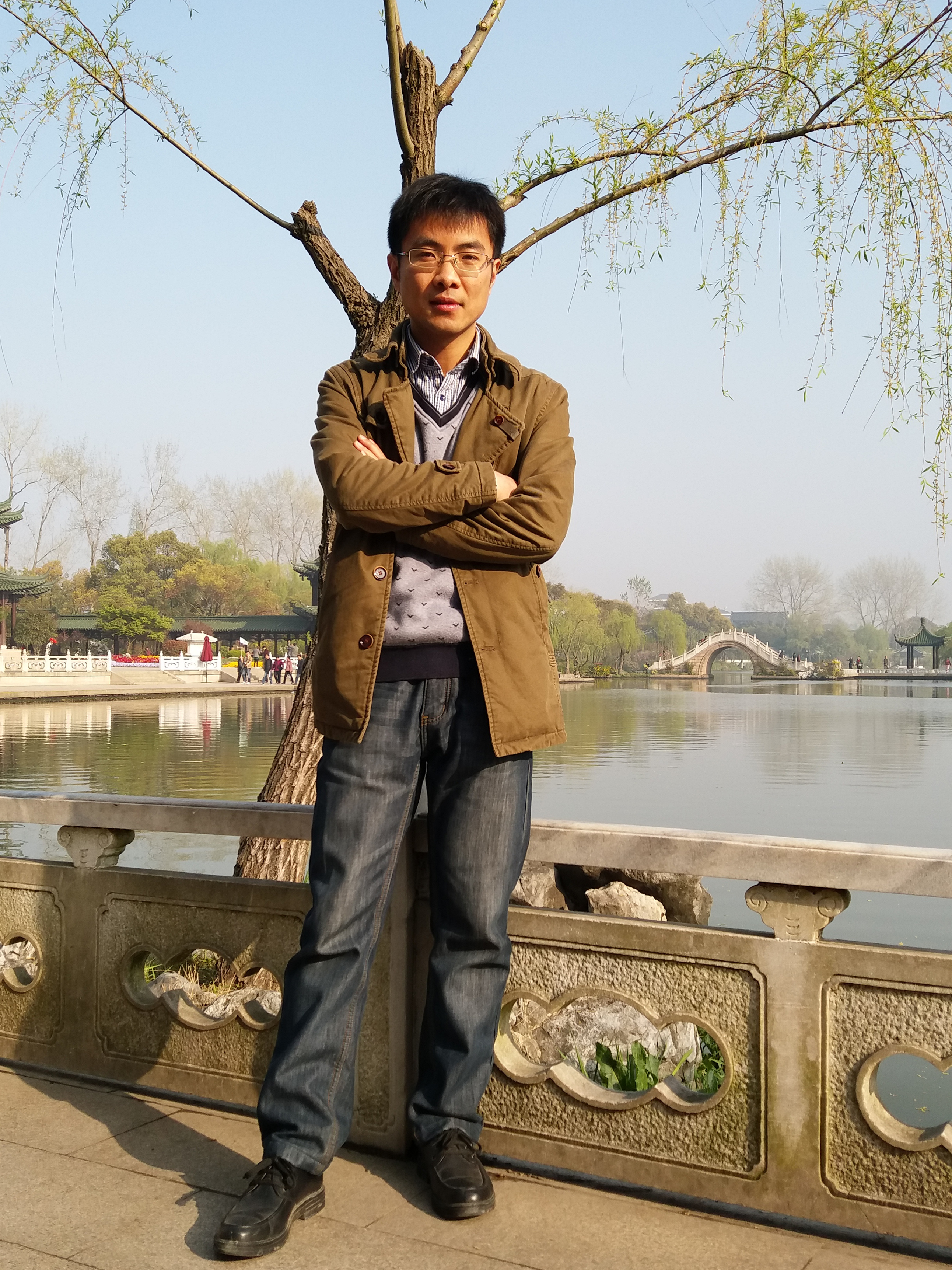 陈斐鸿_副本.jpg