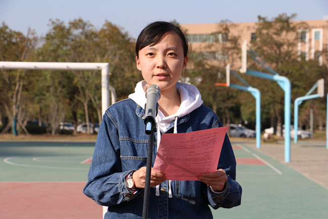 文明周评.JPG