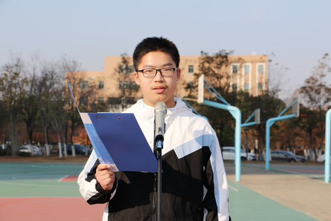 演讲.JPG