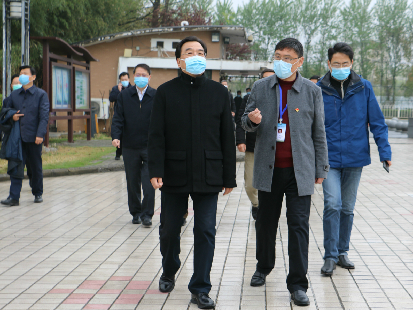 IMG_2595_meitu_1.jpg IMG_2595_meitu_1.jpg