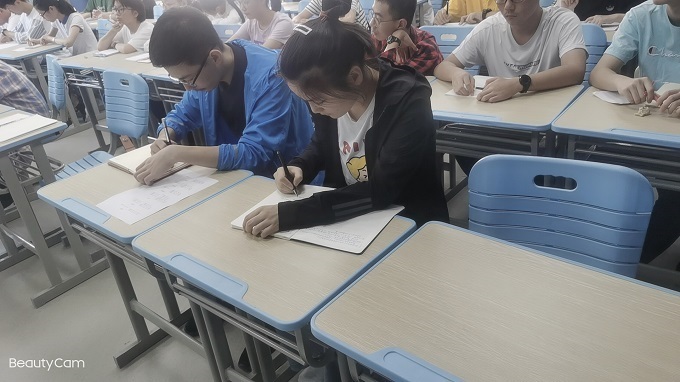 QQ图片20200904222230.jpg QQ图片20200904222230.jpg