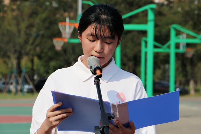 演讲.JPG