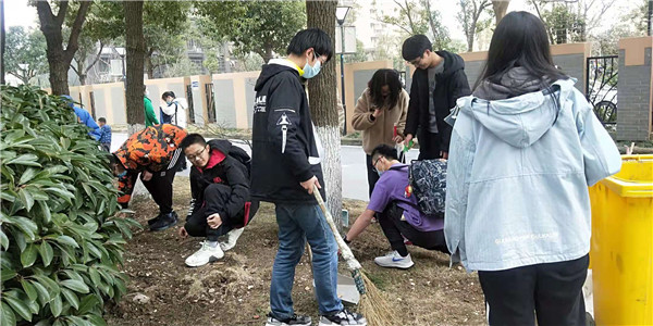 2019级19班社区服务活动照片mmexport1612867148672.jpg 2019级19班社区服务活动照片mmexport1612867148672.jpg