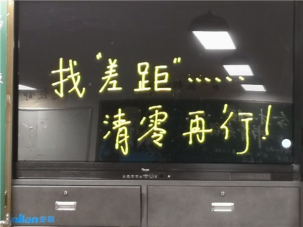 EFCD07F8659EF843C80B6C6C41A1822E.jpg EFCD07F8659EF843C80B6C6C41A1822E.jpg