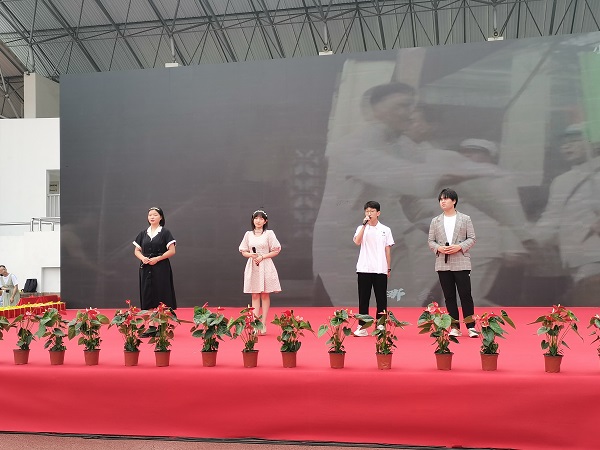 演唱.jpg