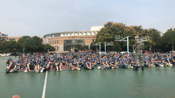 第一张.jpg 第一张.jpg