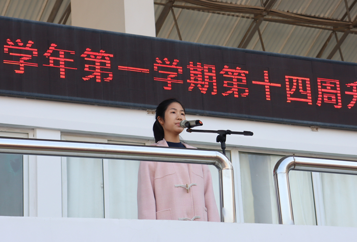演讲_副本.jpg