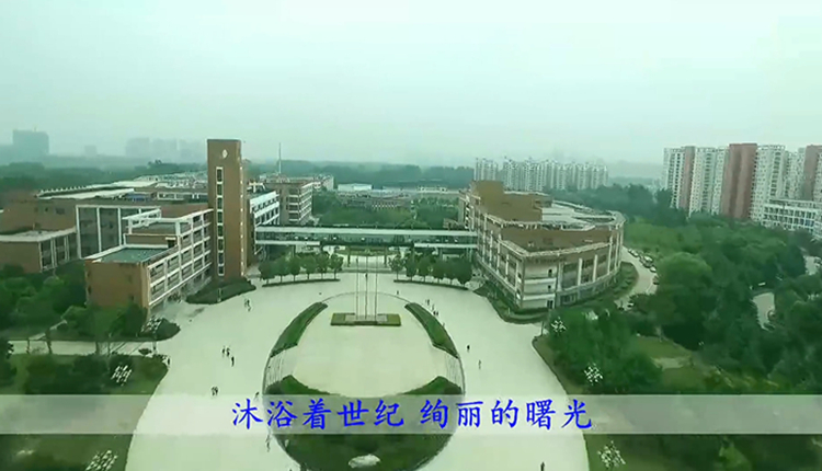 升校旗.jpg