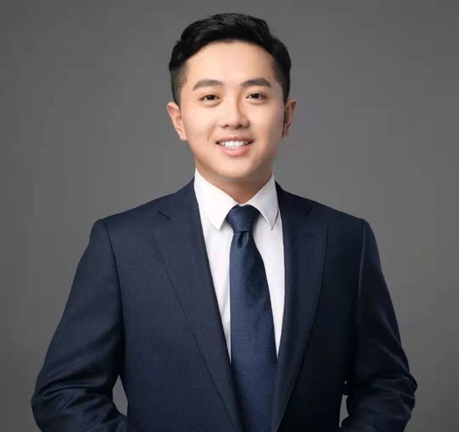 杨忠谕_副本.jpg