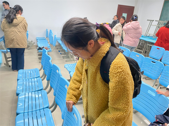 Cache_-340ed0e39e14ca7a.jpg Cache_-340ed0e39e14ca7a.jpg