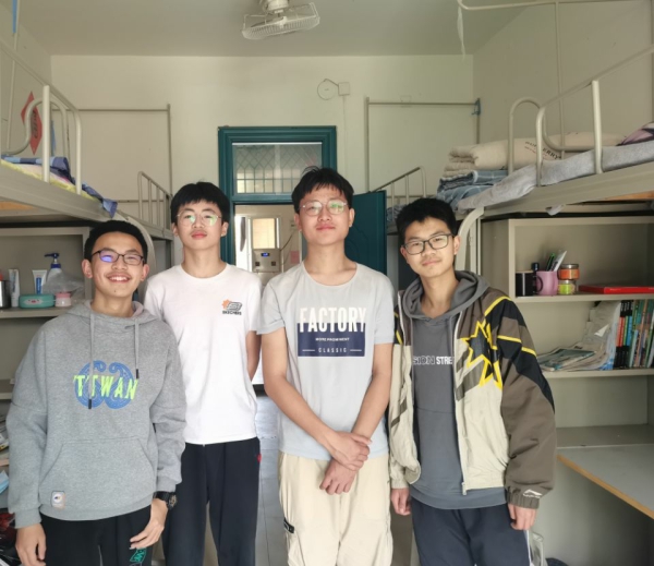 1af56fa509797c5a.jpg 1af56fa509797c5a.jpg