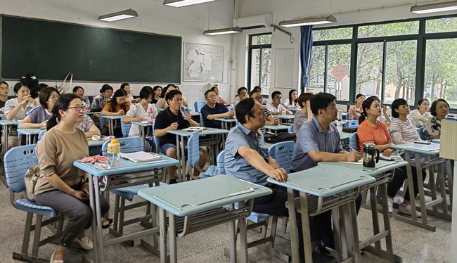 参会现场1_副本.jpg