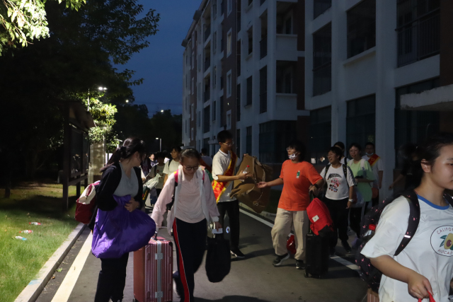 IMG_5999.jpg IMG_5999.jpg