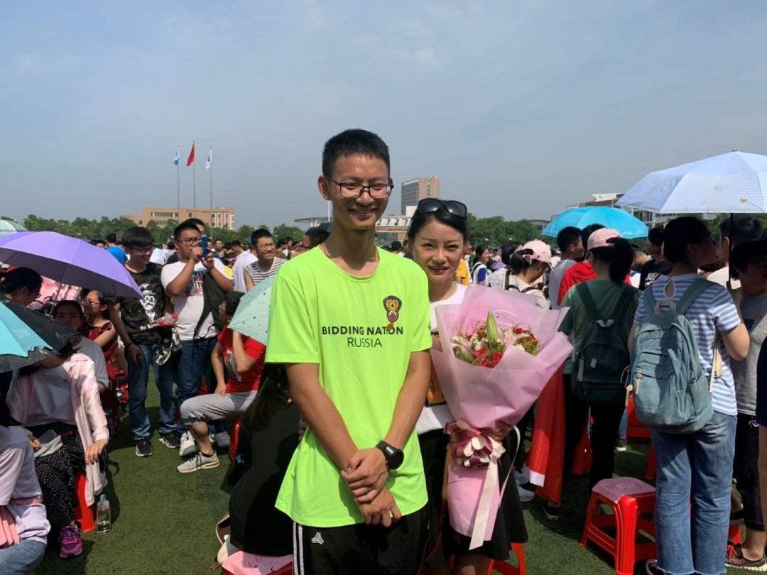 11 感恩少年王恒杰.jpg