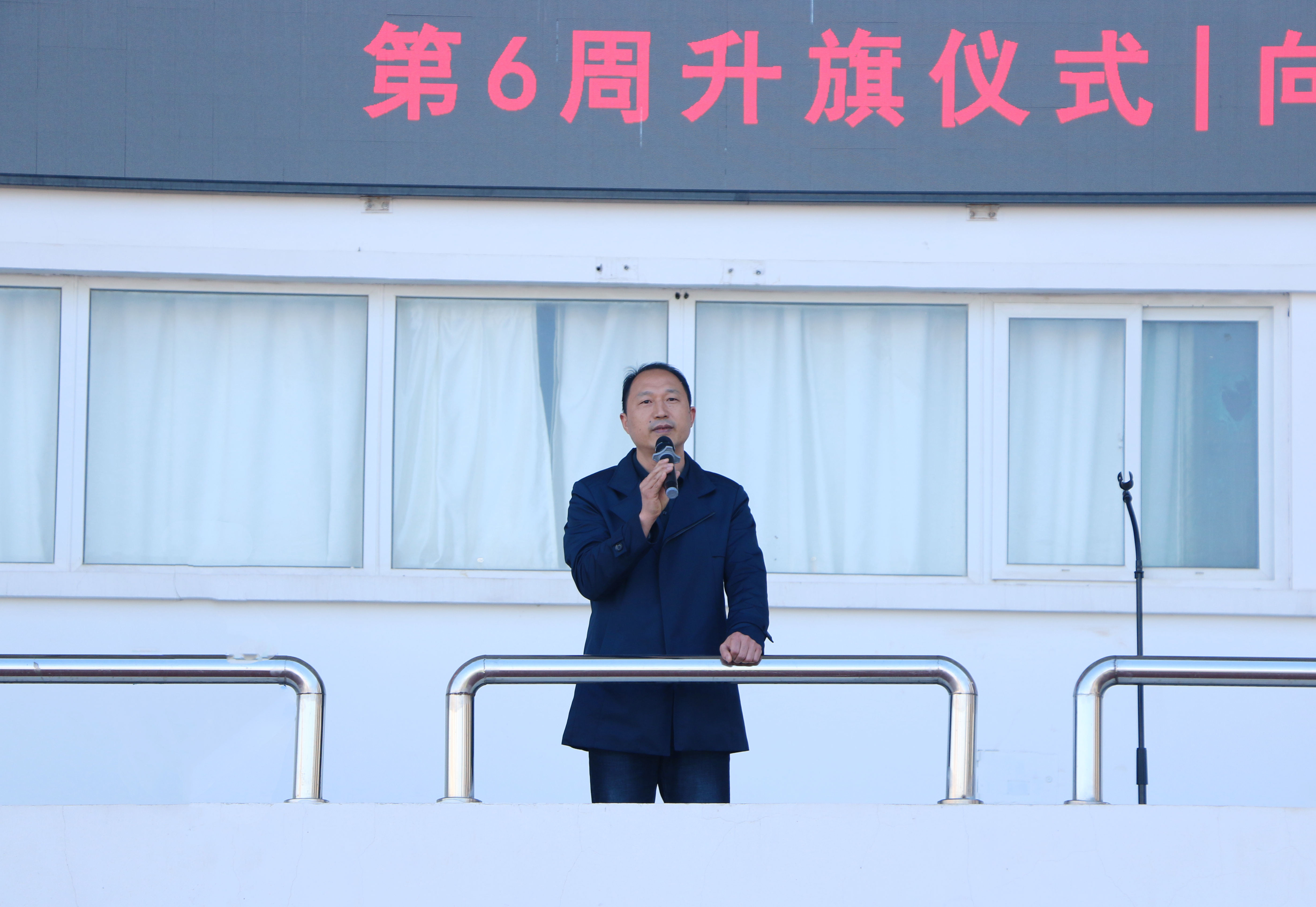 赵校.JPG