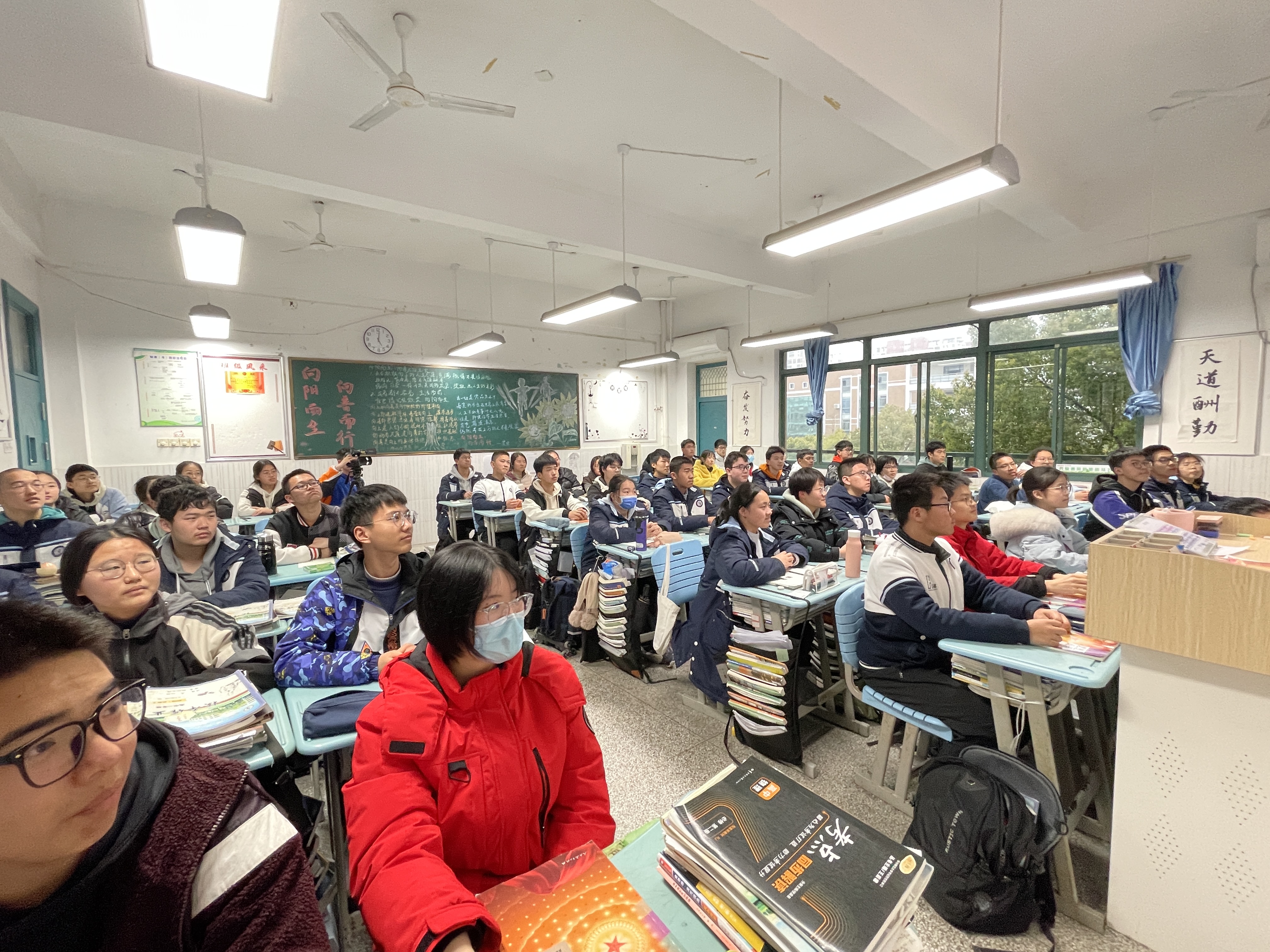 IMG_9200(1).jpg IMG_9200(1).jpg