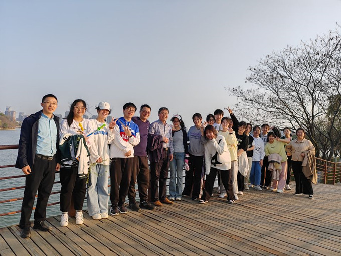 Cache_489067f4214f18f._副本.jpg