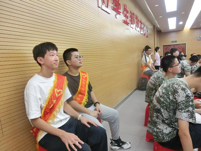 zhiyuanzhe_副本.jpg zhiyuanzhe_副本.jpg