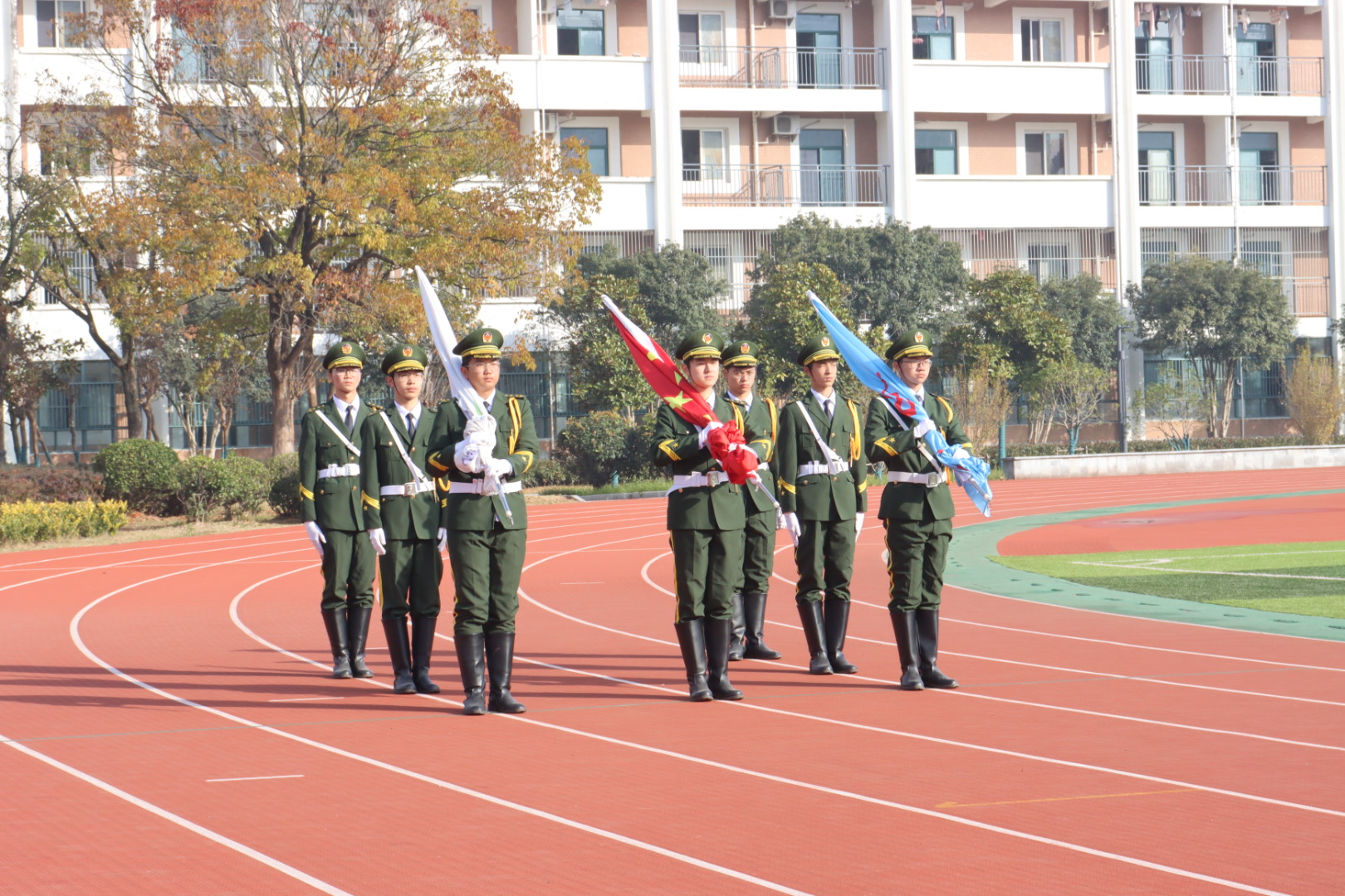 护旗队.JPG