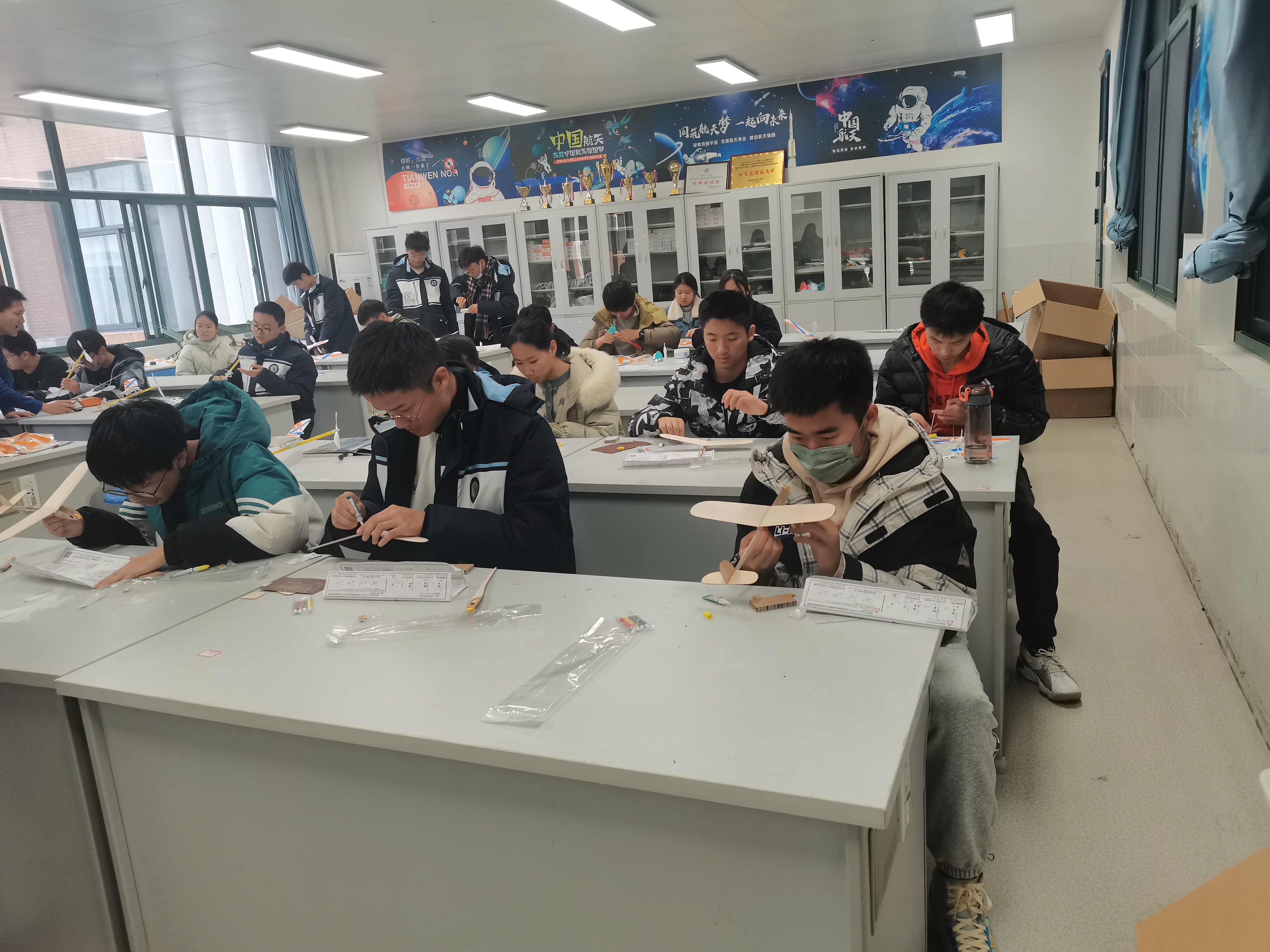 航模1.jpg 航模1.jpg